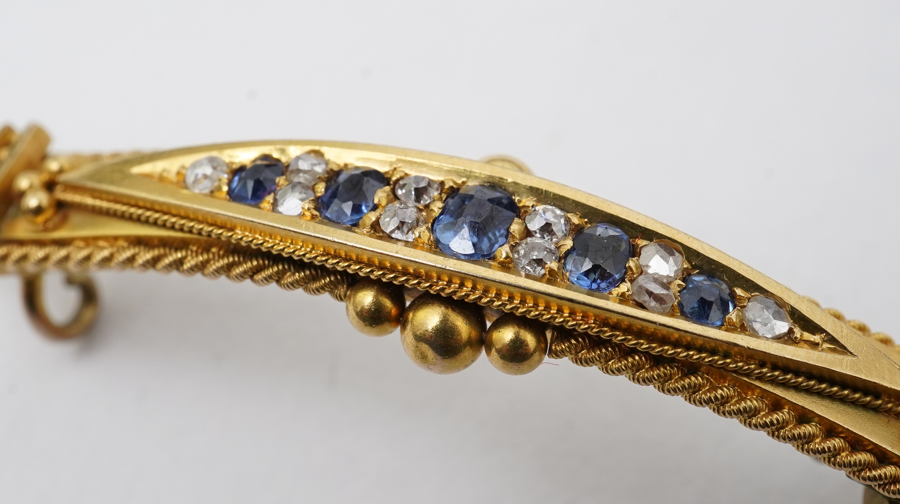 A Victorian sapphire and diamond brooch, late 19th century